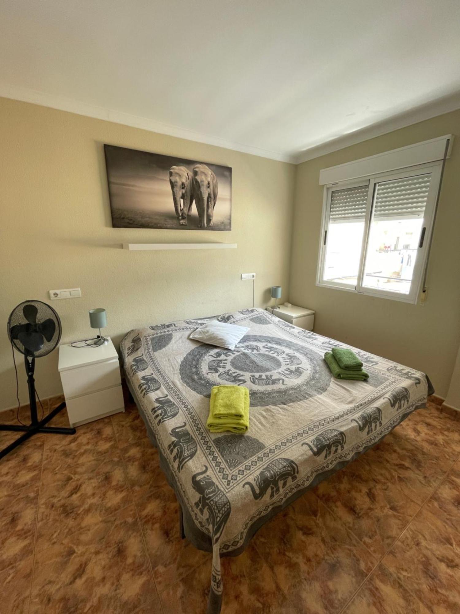 Nuevo Apartamento Elegante กันดิอา ภายนอก รูปภาพ